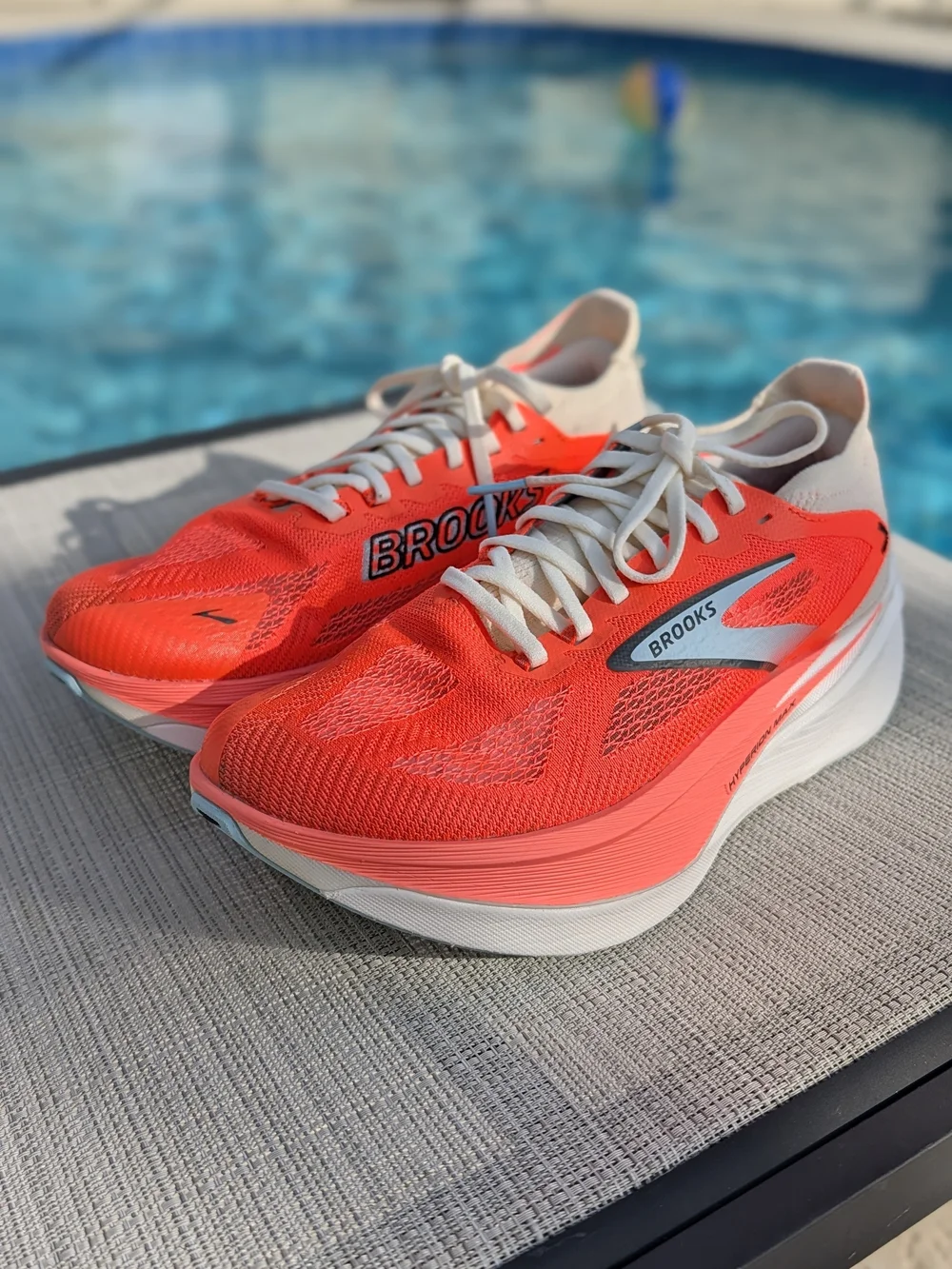 Brooks Hyperion Max 3 Women's Size 9.5 Fiery Coral Running Shoes 1204551B659 - Picture 3 of 12